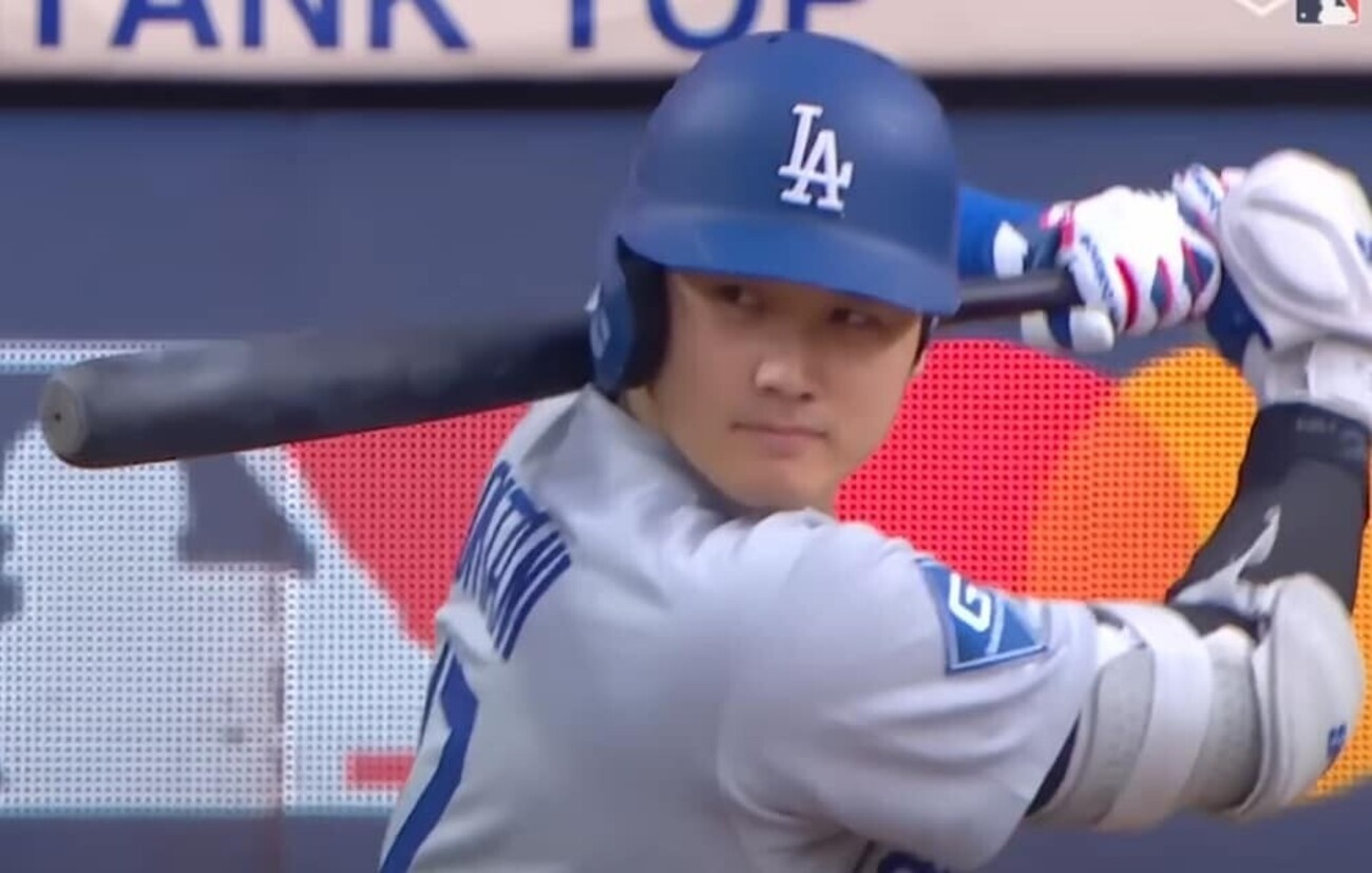 大谷翔平 サイン入り記念フレーム　先頭打者ホームラン 大谷翔平 サイン入り記念フレーム 先頭打者ホームラン