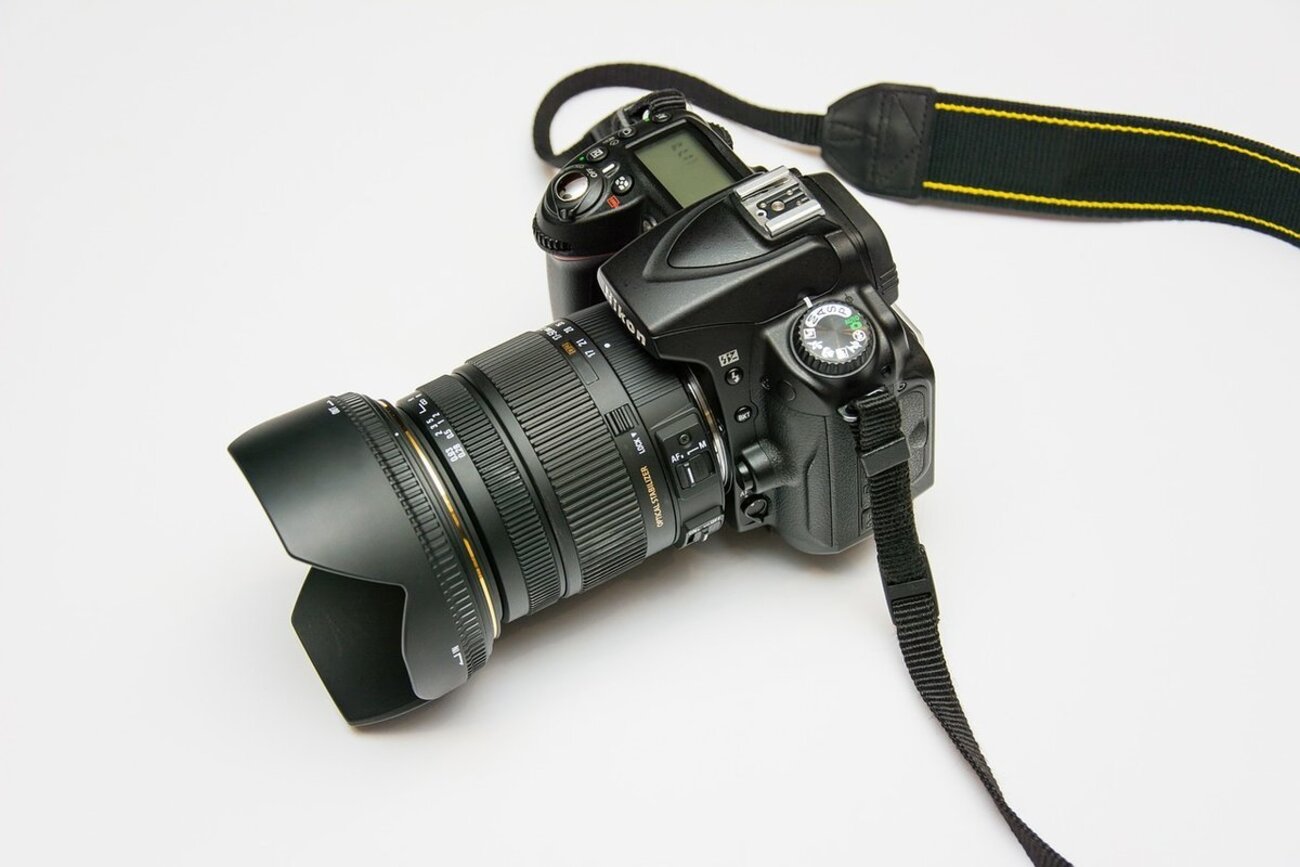 サッカーや野球撮影に超望遠486mm！スマホへ転送！ライカ神レンズ搭載ネオ一眼 サッカーや野球撮影に超望遠486mm！スマホへ転送！ライカ神