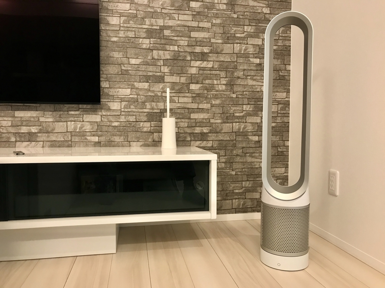 ダイソンの扇風機の仕組みと特徴は？メリットや電気代について解説 