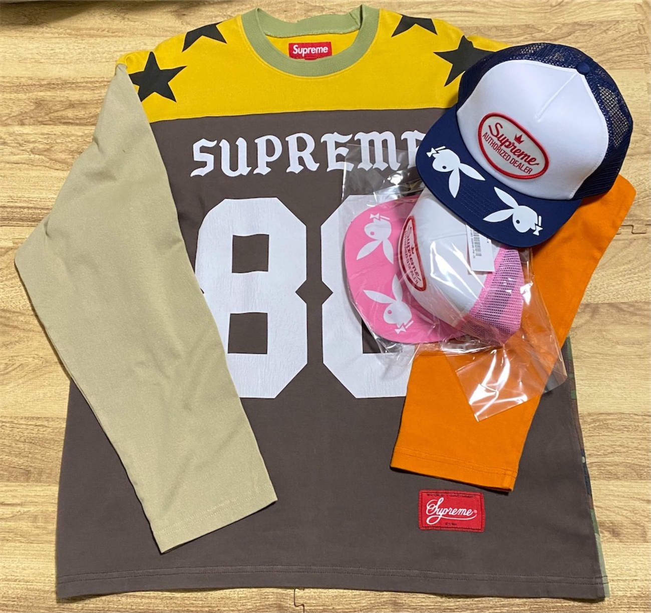Supreme Playboy コレクション? - HYPE Timothy