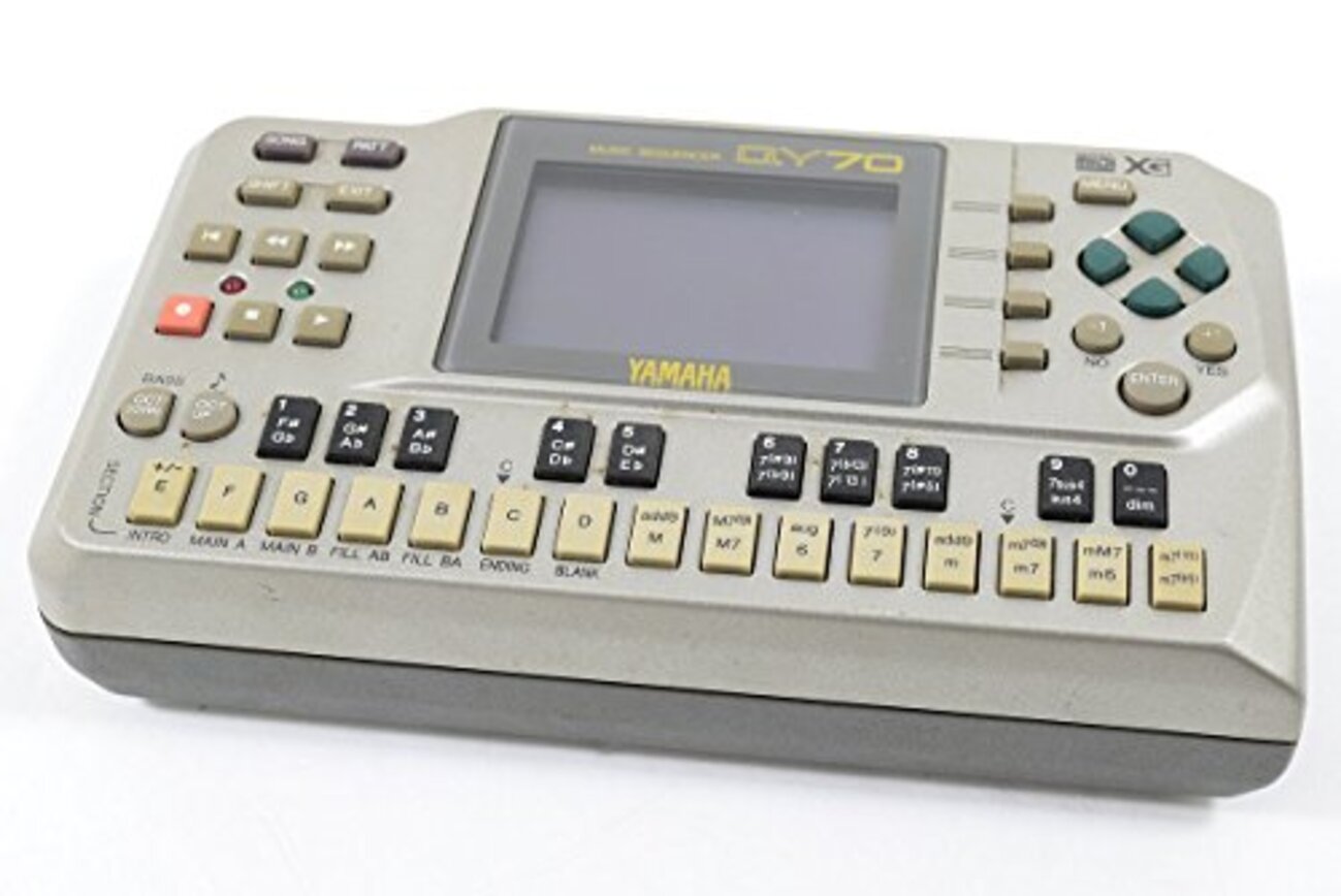 今でも遊べる QY70 - 電子趣味の部屋