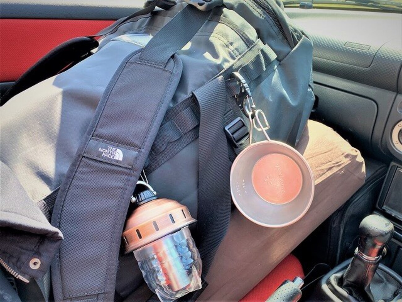 THE NORTH FACE BASE 有難かっ CAMP DUFFEL 希少カラー90L