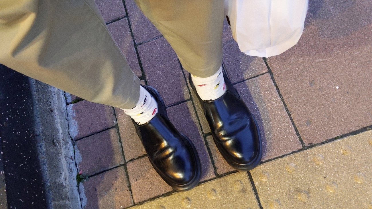 DR.MARTENS ドクターマーチン LOUISE ルイス サイドゴア ローブーツ 