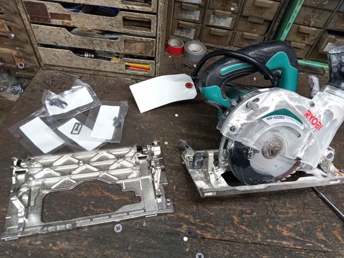 リョービのベースを京セラに変更 - 大工道具屋のひとりごと