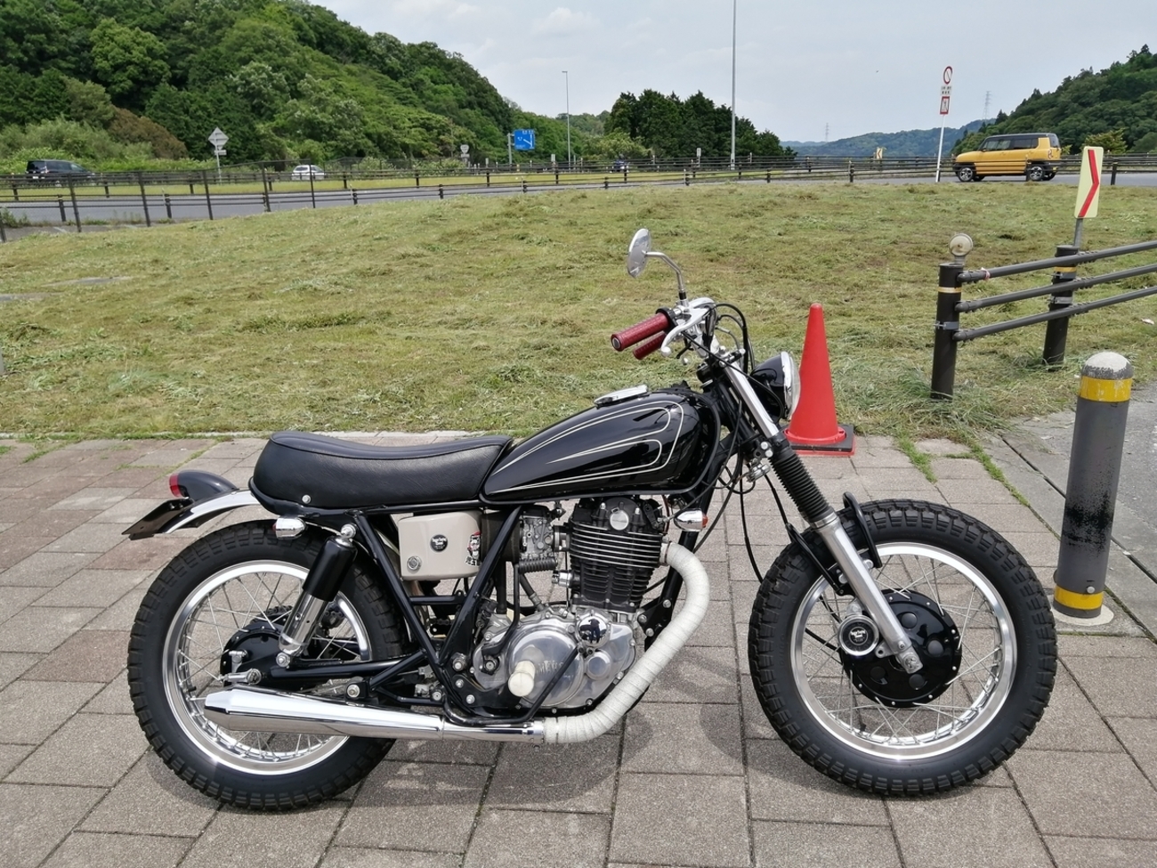 SR400 ノートンアルミタンク - ハガーツーリングブログ