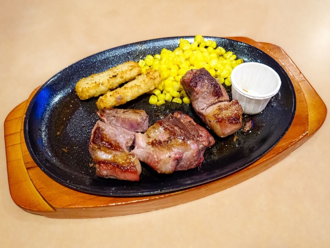 希少！ 肉の万世 トランプ backend=imagemagick;version=1;