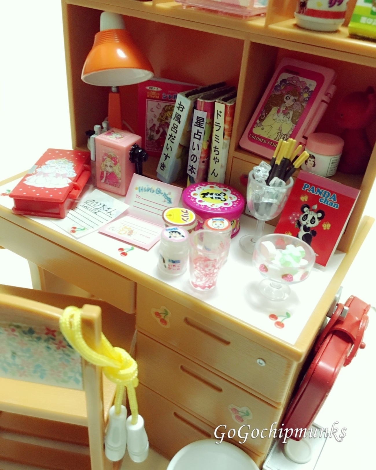 リーメントの勉強づくえ＋ときめき宝物で☆しずかちゃんの机を再現 