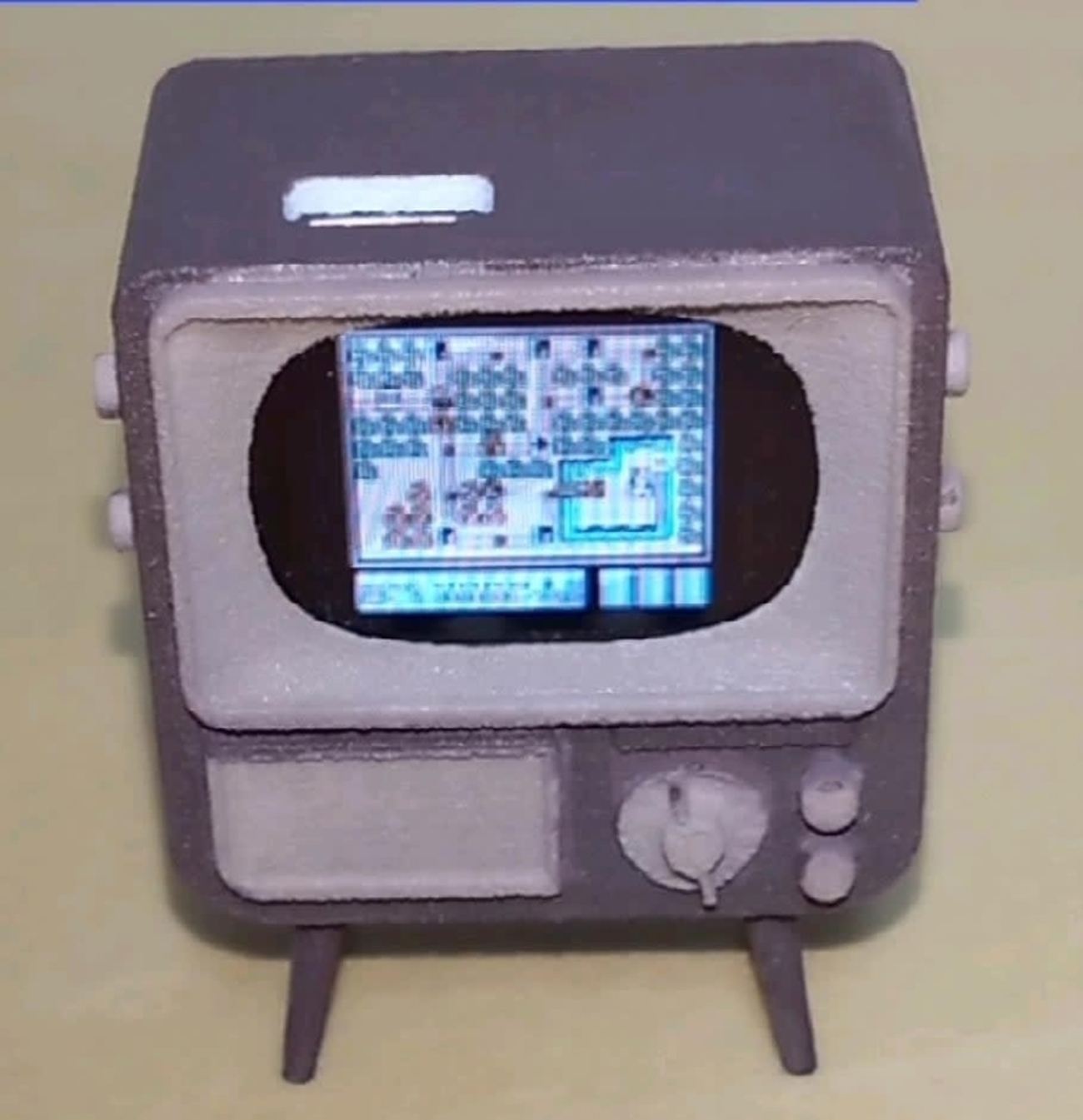 実際に映る！ 【ミニチュアのテレビ】を買ってみました！ - ottoレトロゲームと日常