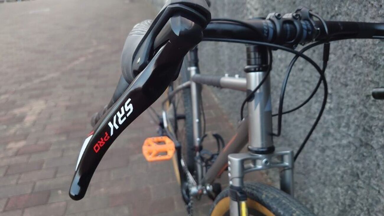 送料込！希少 NORCO グラベルロード SRAM Apex 11速 Amazon | SRAM Apex 1クランクセット - 172.5mm 10/11速 42t 110