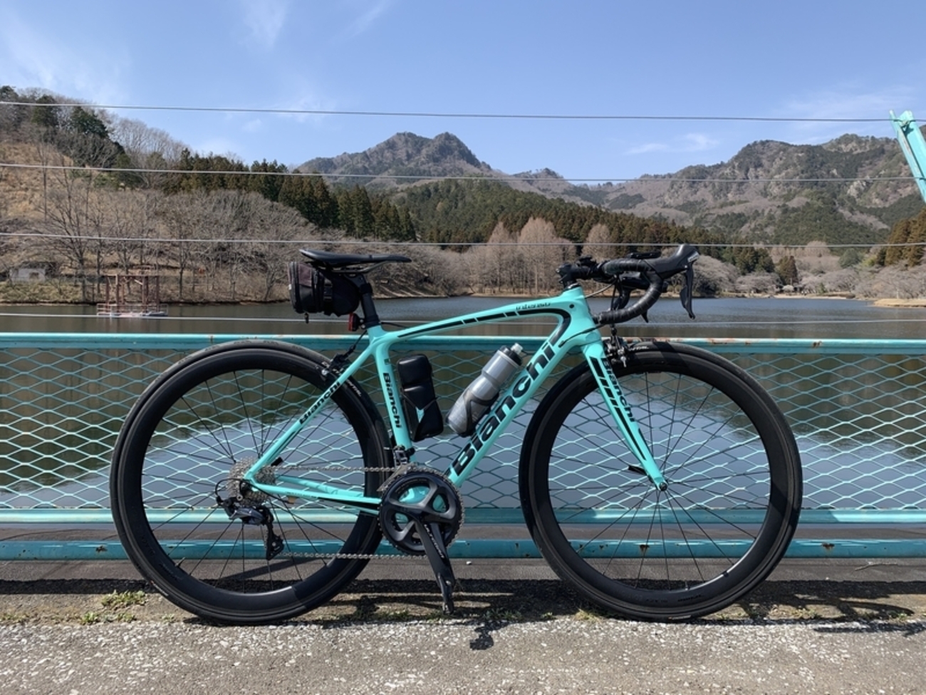 カーボンディープリムを履いて2,000km走った感想など - 自転車好きのこ 