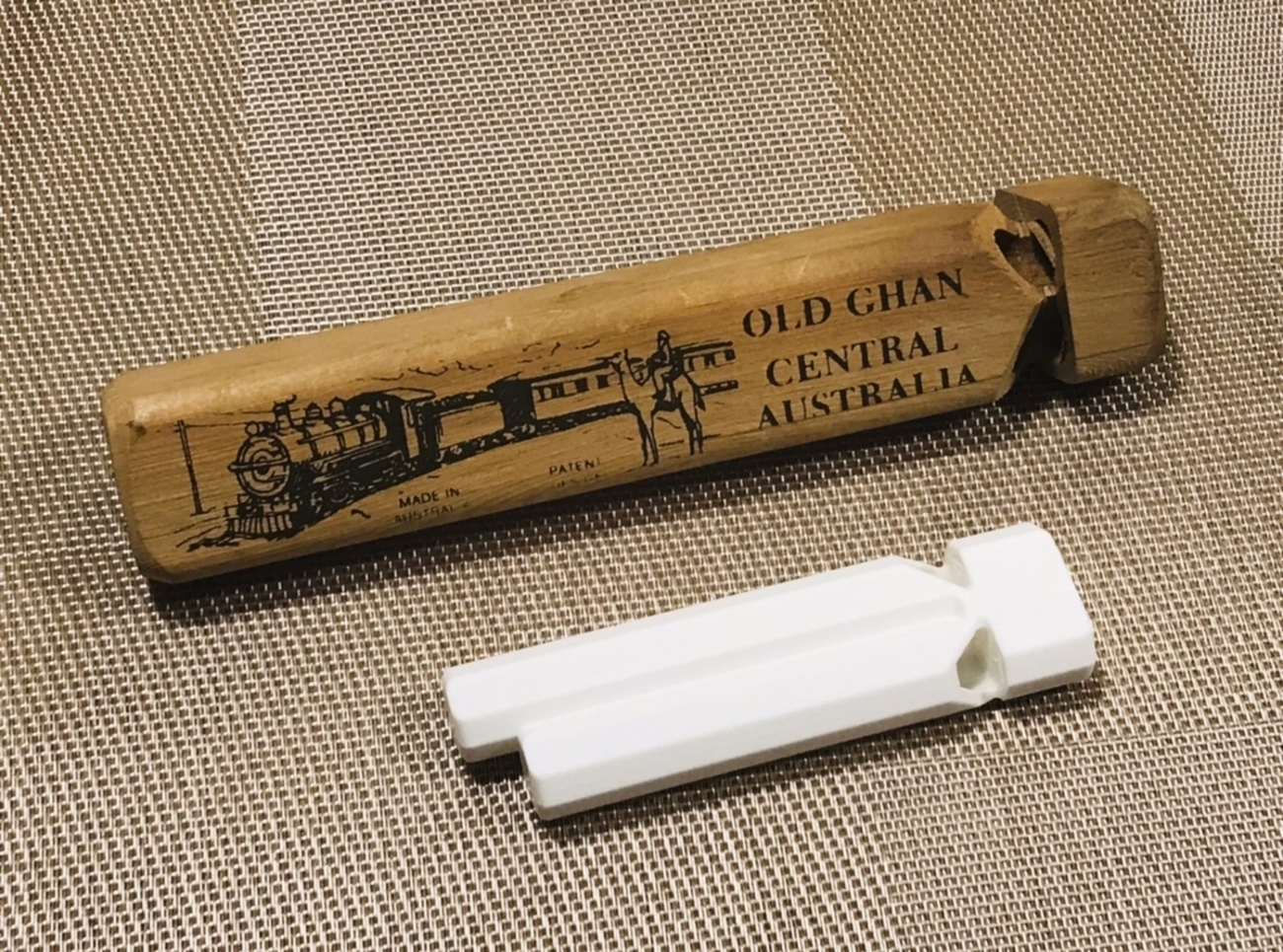 蒸気機関車の汽笛の笛 train whistle です - 蕗狩軽便図画模型工作部日記