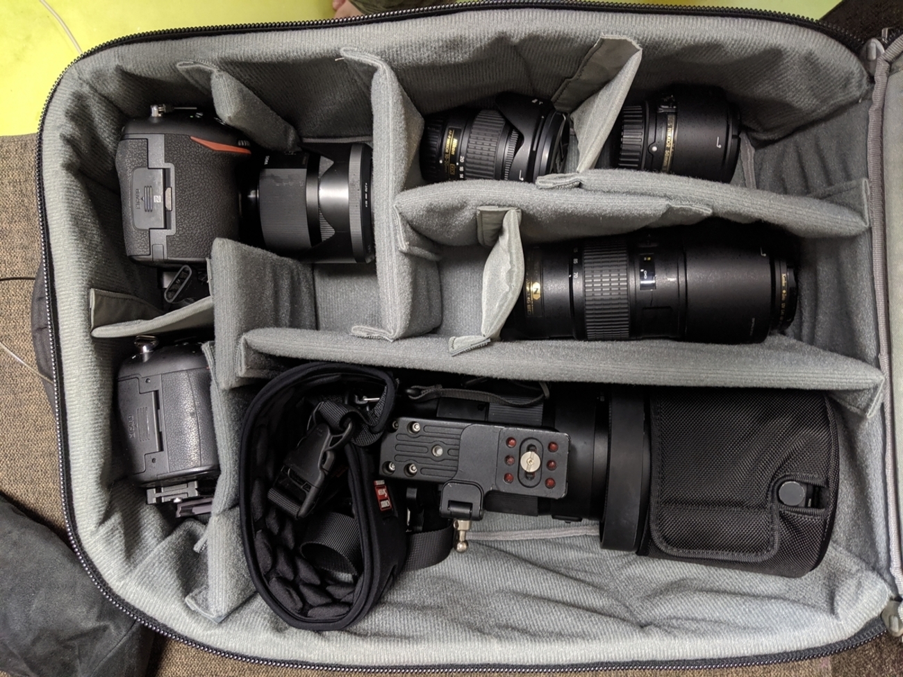 とうとうこのサイズまで来てしまった。(ThinkTankPhoto Airport 