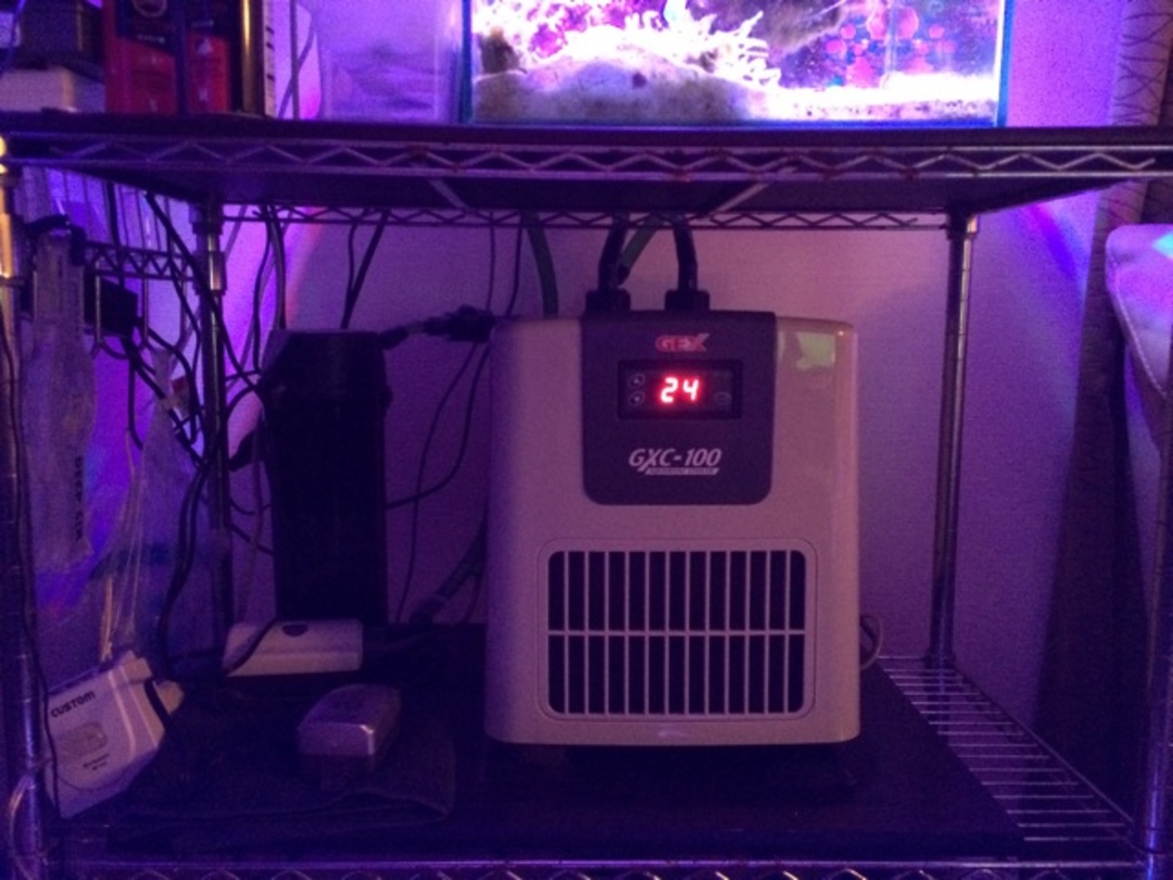ADA90cm水槽、エーハイム、クーラー、ミドボン他 backend=imagemagick;version=1;