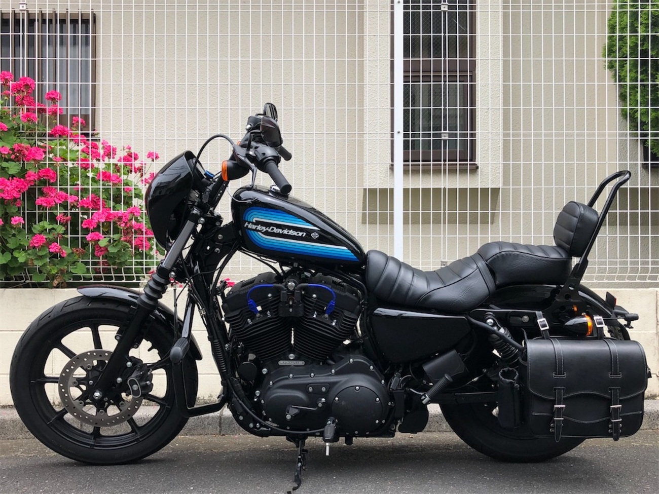 スポーツスター アイアン1200（XL1200NS）、ドライブレコーダー