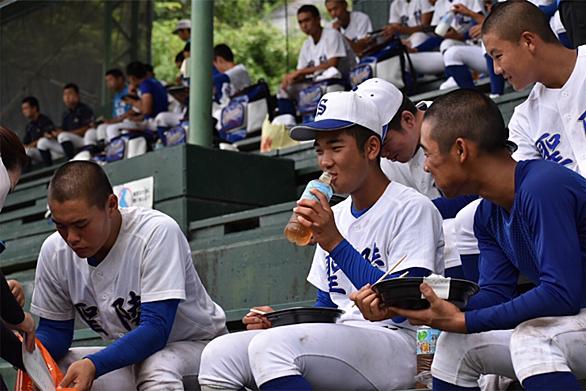 センターライナーとは 一般の人気 最新記事を集めました はてな センターライナーとは 一般の人気 最新記事を集めました はてな