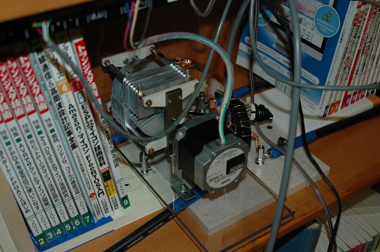 続 本棚 MLA（マグネチックループアンテナ）のオンエアテスト - ぱなり