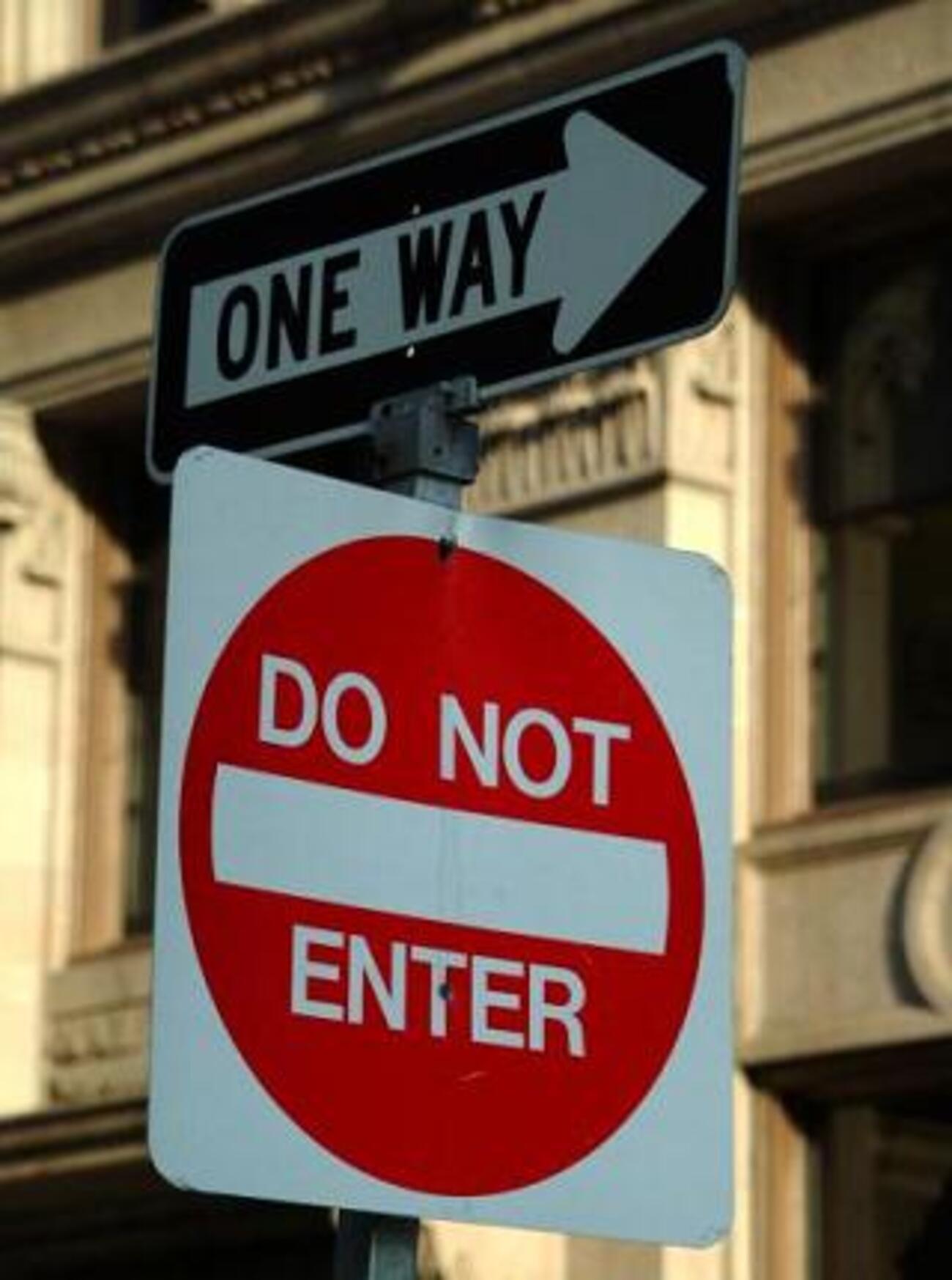 American Traffic Sign / アメリカの交通標識 - 青春の輝き