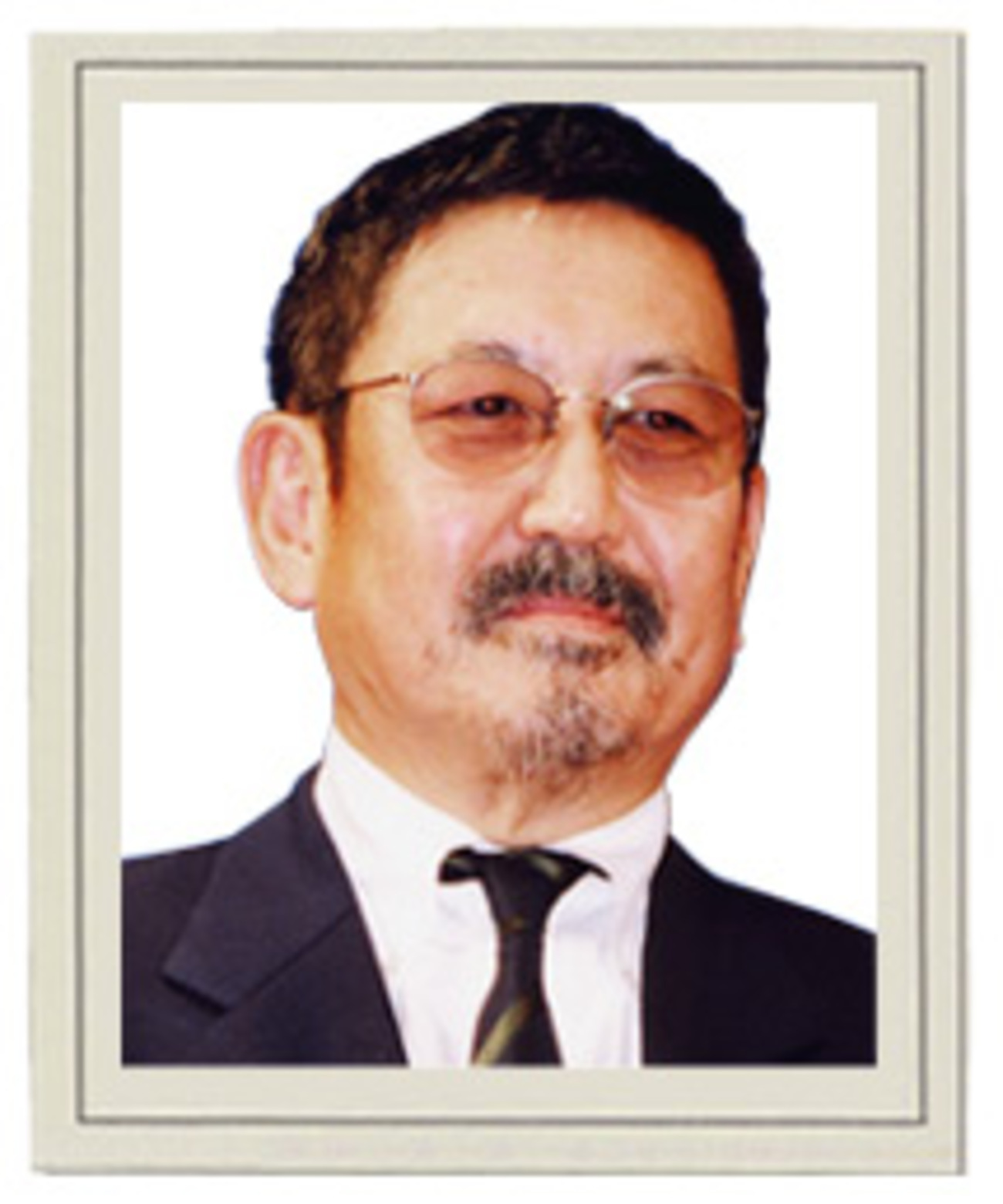 中村 嘉葎雄