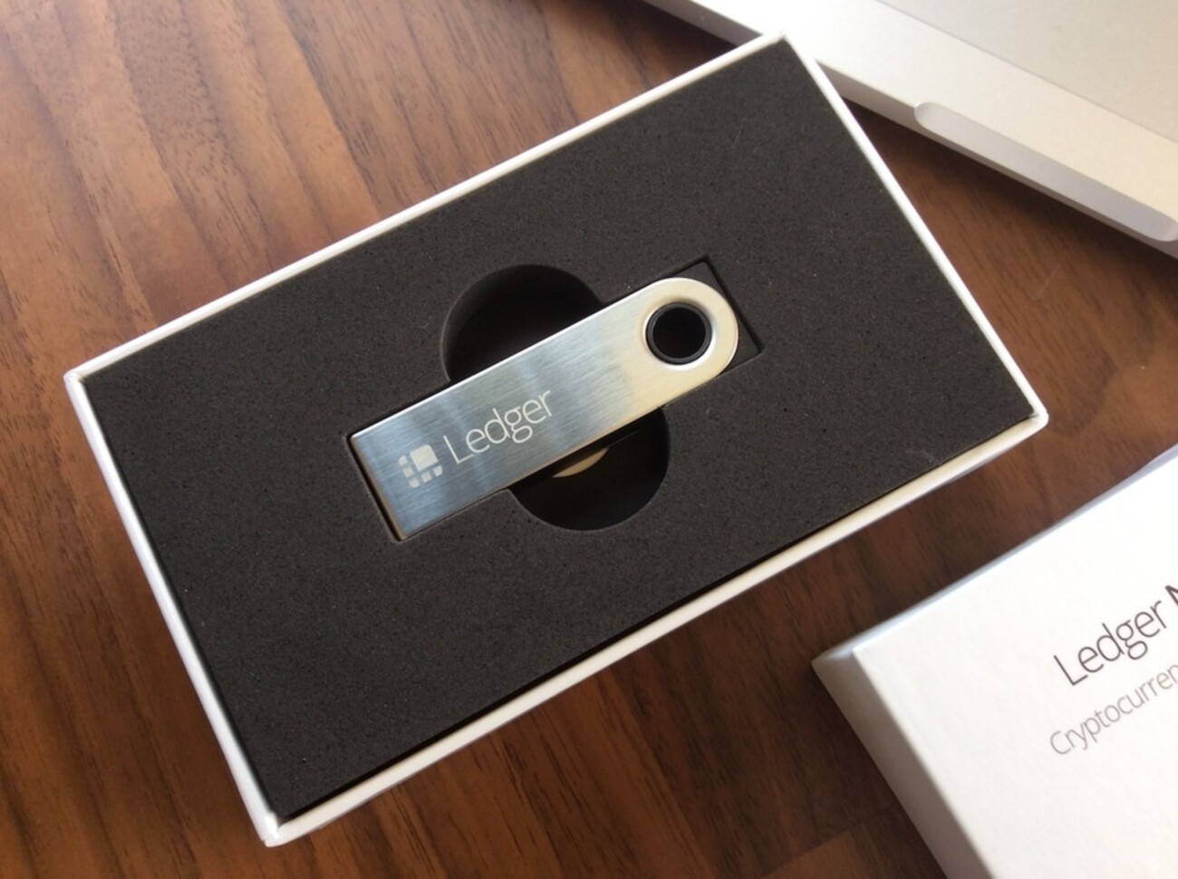 仮想通貨】Ripple が高騰しているので、オフライン保管できるように Ledger Nano S をセットアップしてみた！ - k144  Personal Note