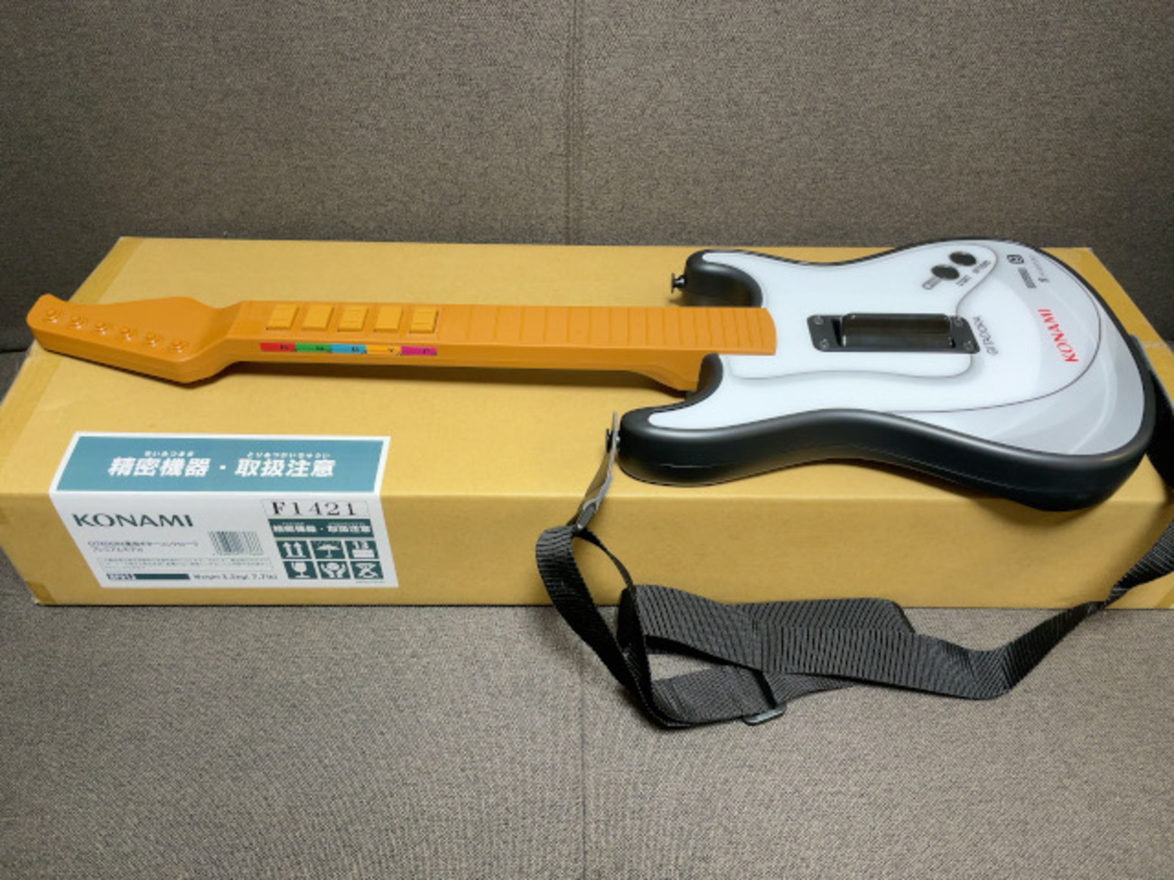 GITADORA専用ギターコントローラ購入 - 続・実験的ブログ導入