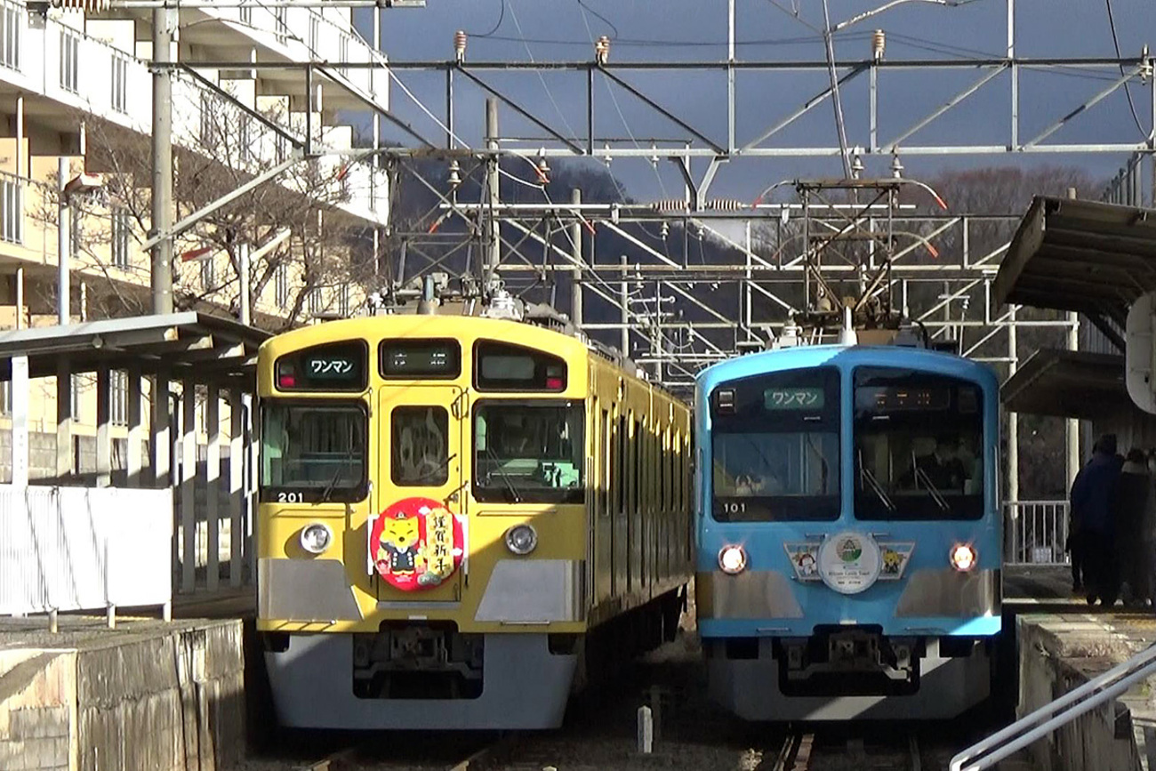 近江鉄道の年末年始に集うHMと新車200形記録 - 気ままな 汽車好き