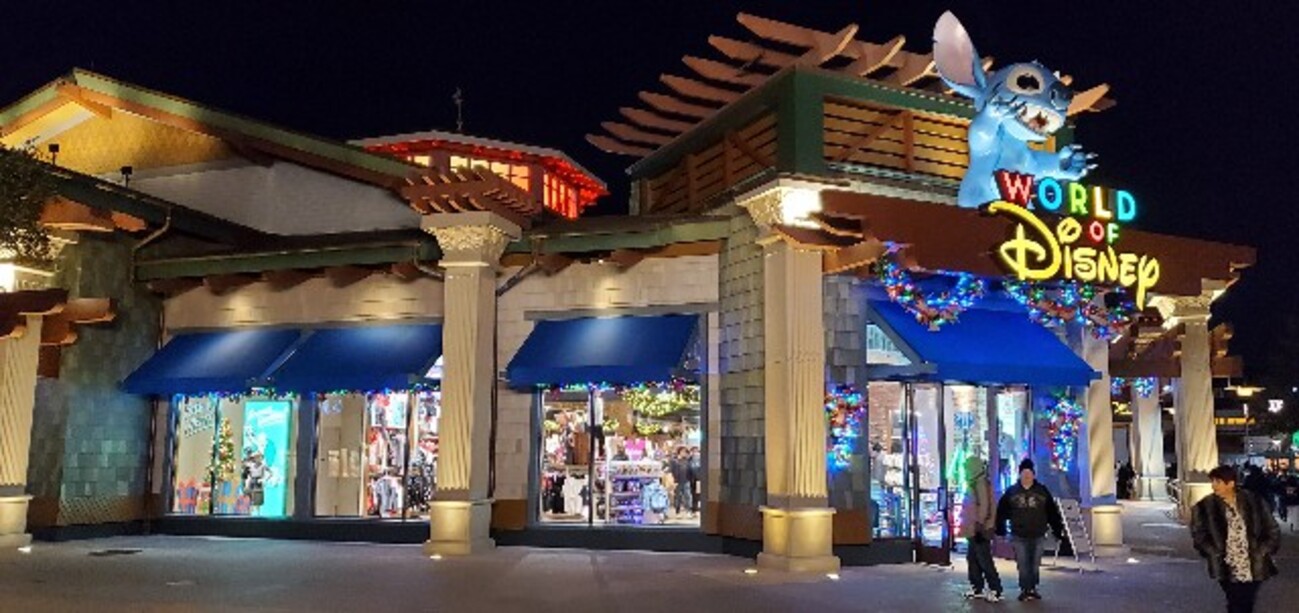 ワールドオブディズニー WDWで売られているグッズを写真で値段も紹介 