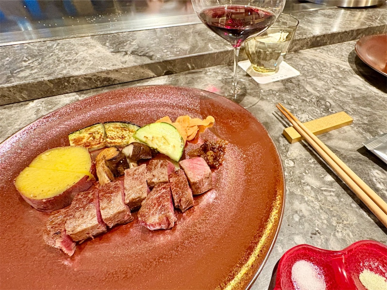W大阪の鉄板焼「MYDO」ブログレビュー！ステーキはもちろん、想像を