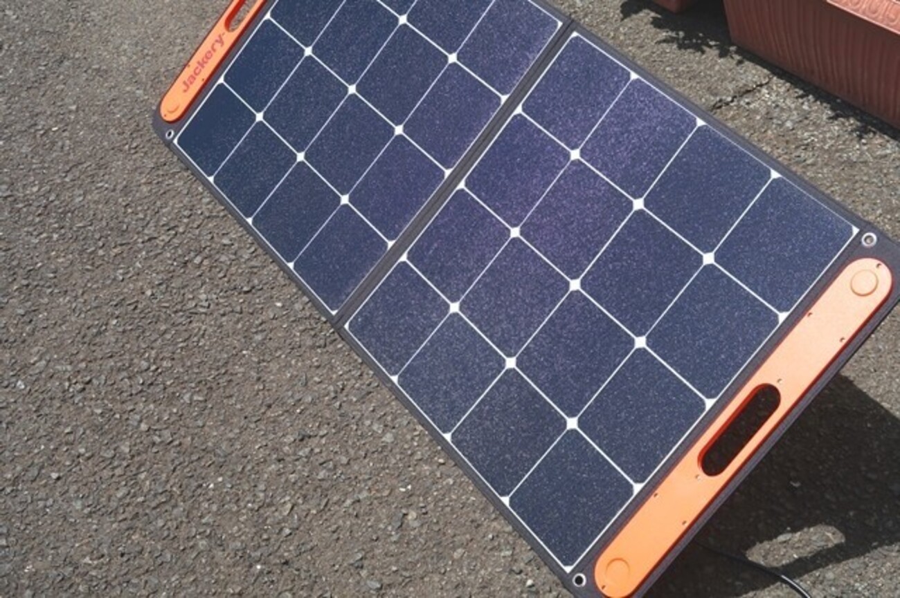 ジャクリーJackery SolarSaga 60 ソーラーパネル くぼも 