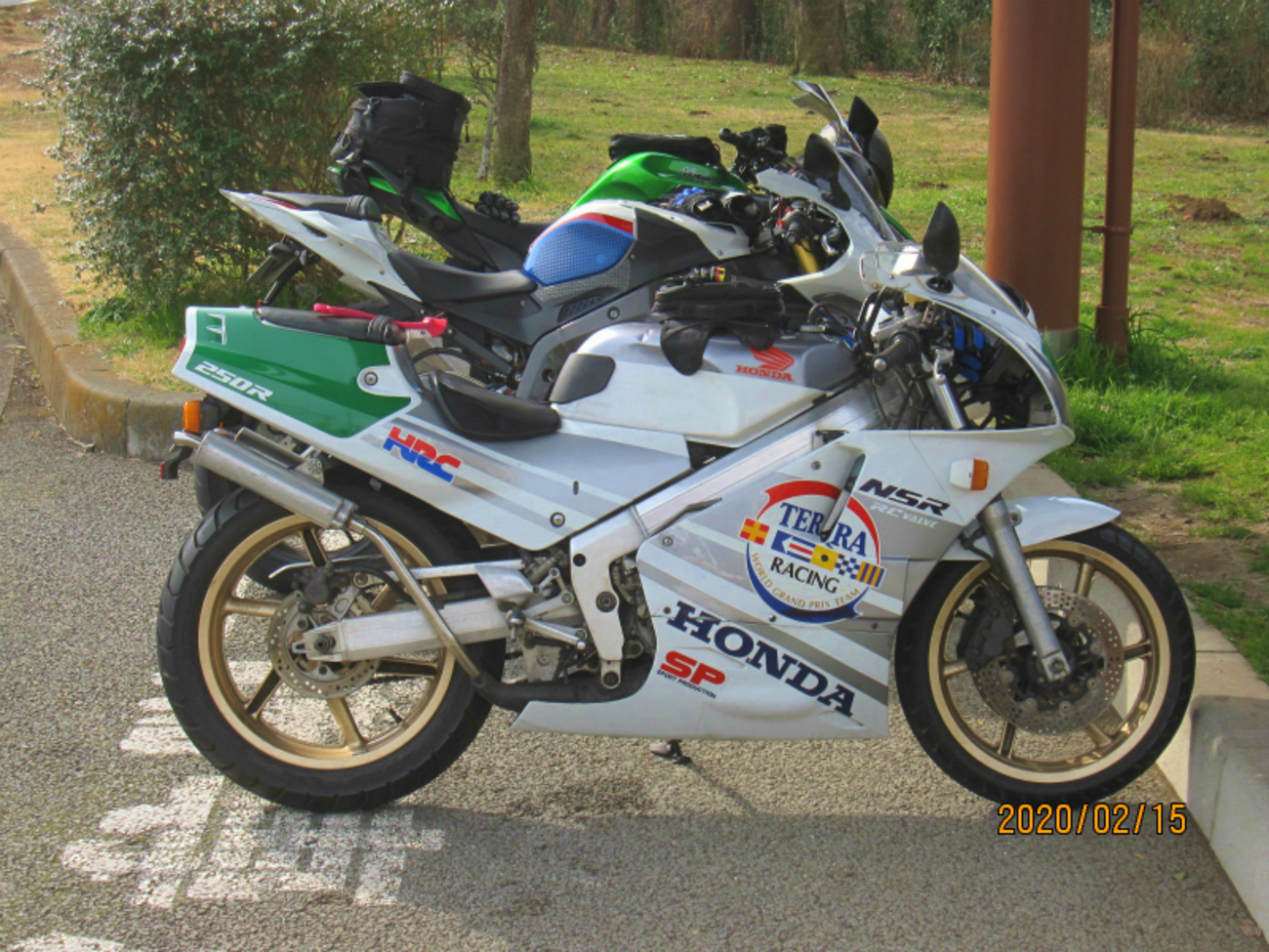 NSR250R MC18 