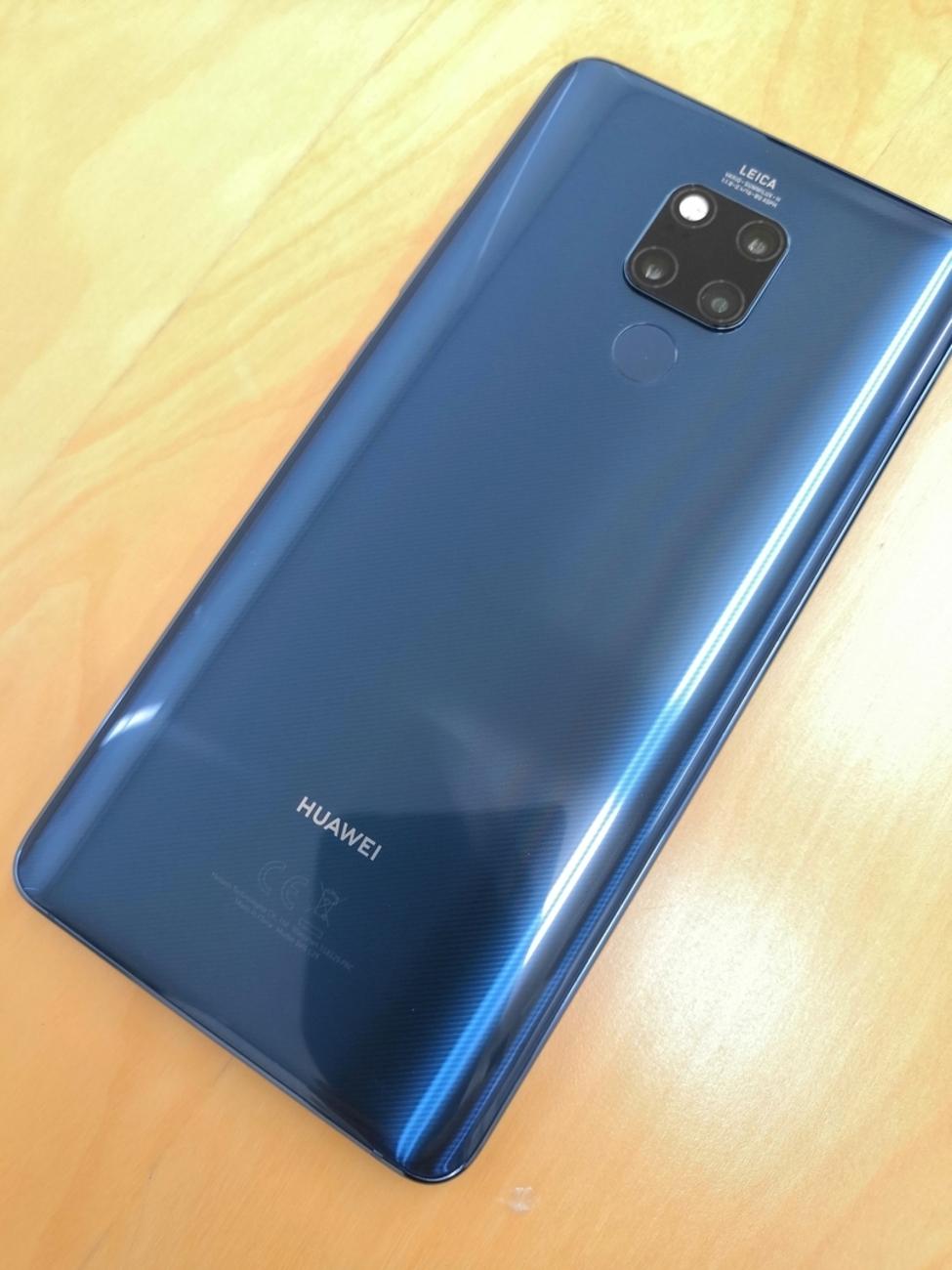 HUAWEI Mate20 X EVR-AL00 ファントムシルバー 新品同様