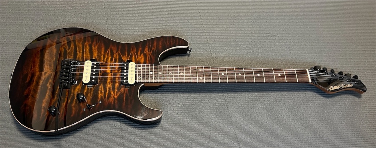 Black Smoker / Futura-S HH / Tiger Eye - tontonemusicの日記