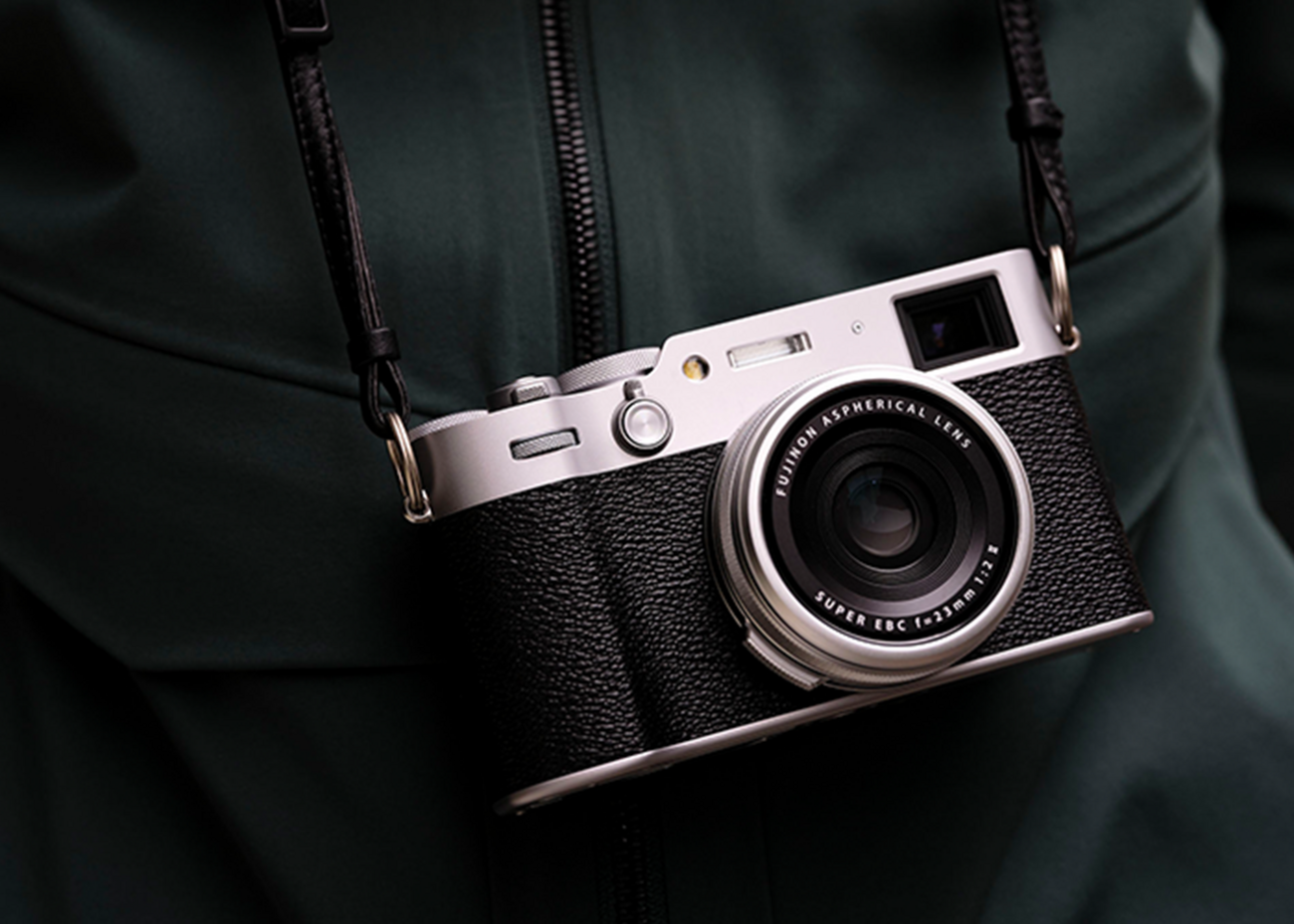 富士フイルム】高級コンデジの新型『X100VI』が正式に発表！ - バイク 