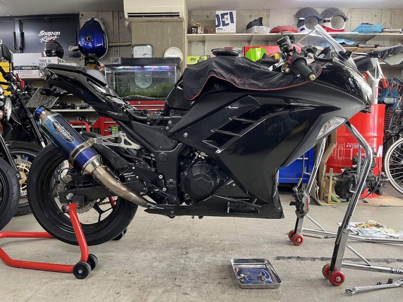 Ninja 250 フロントフォークの分解清掃（バイクショップ ラリマー 