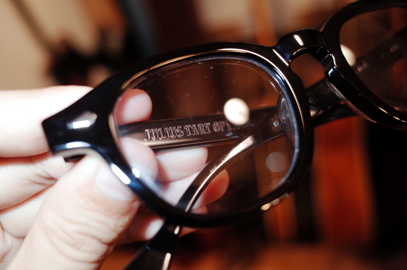 JULIUS TART OPTICAL ARを購入レビュー｜調光レンズを入れて南青山で 