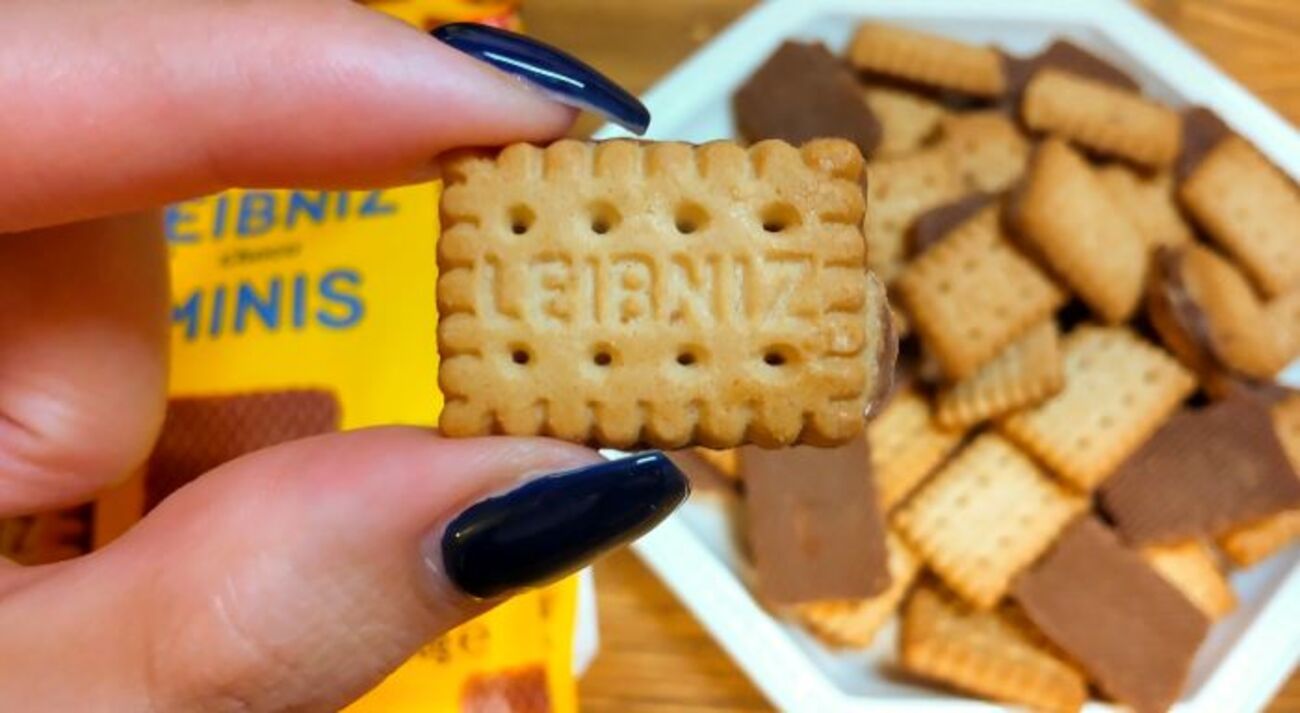 バールセン ヒットミニーズ ココア 130g 24個セット 0564-00181