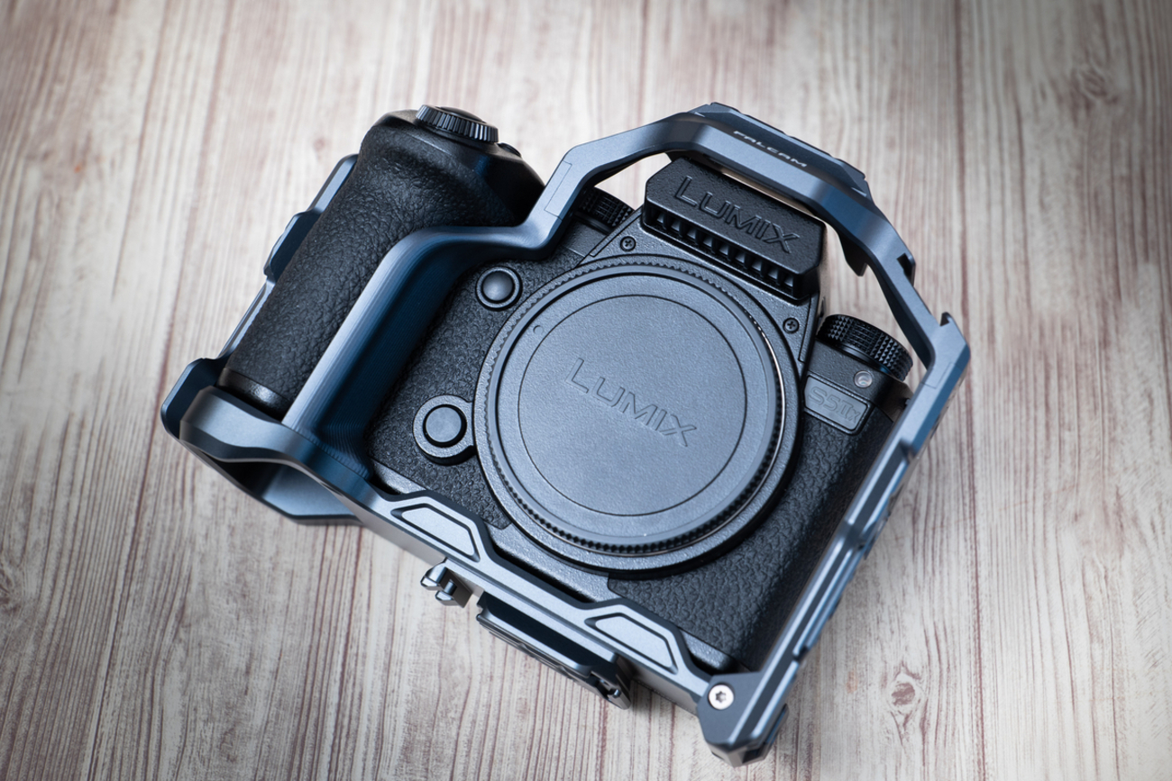 やっと出た！LUMIX S5II/S5IIX専用FALCAMケージ 3401 - とあるビデオ 