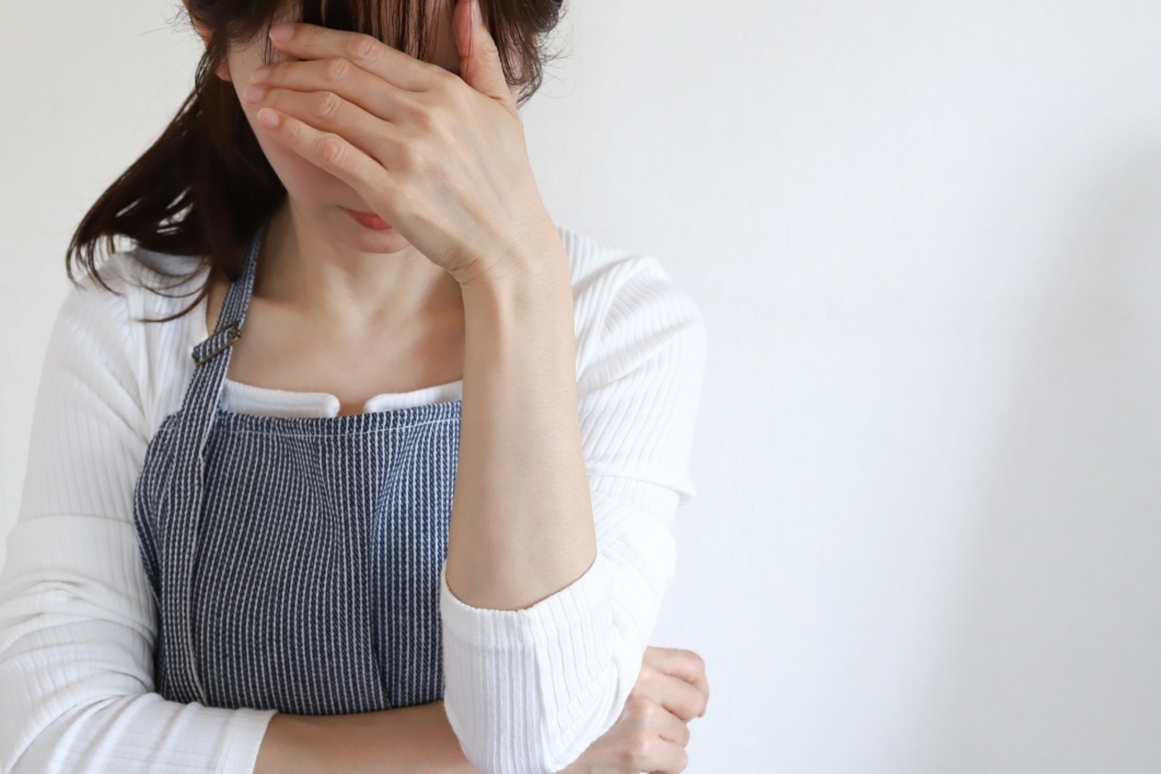 乾燥してないのにツヤが出ない理由|肌がくすむ本当の原因 - 美肌ラボ365