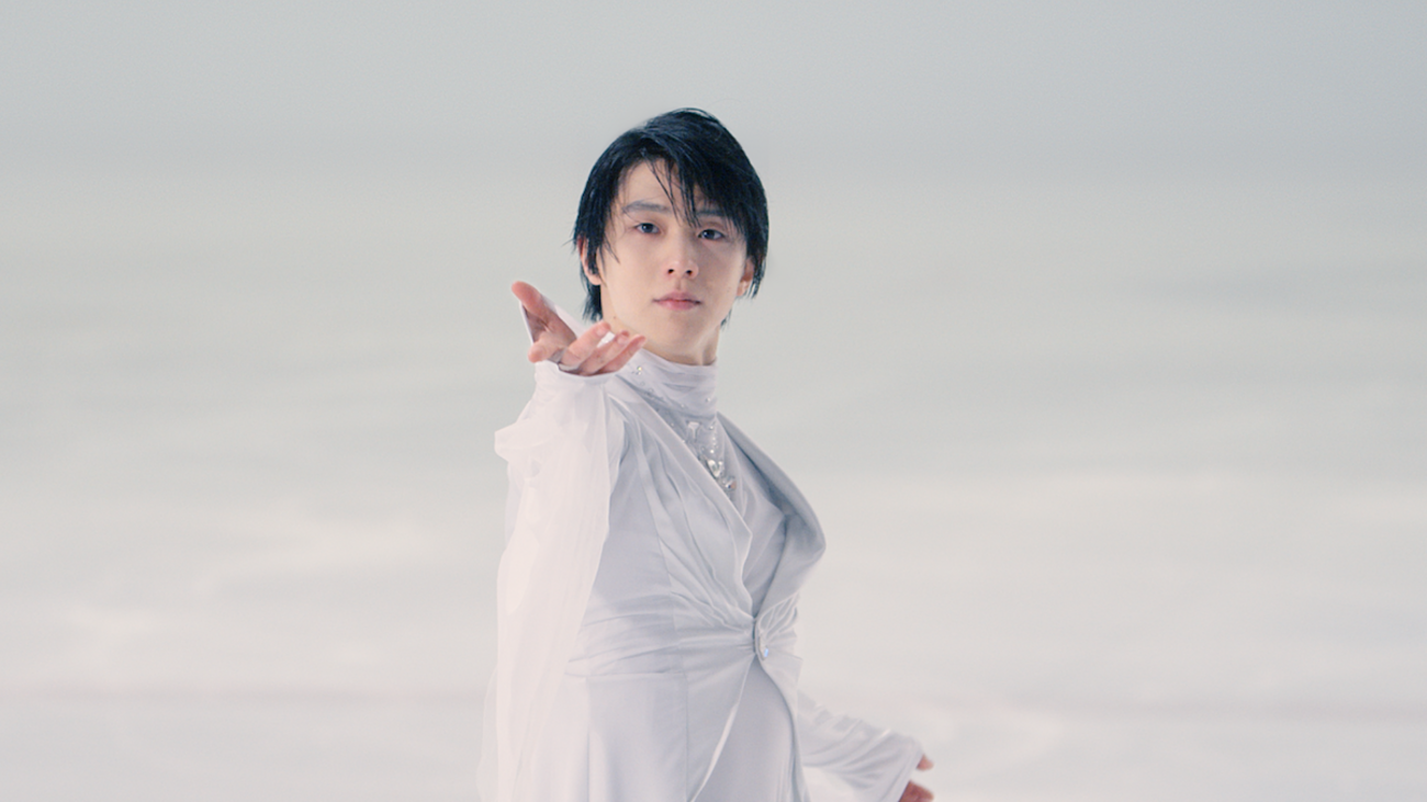 羽生結弦が着用した実物衣装が展示！千葉・幕張でAQUA体感フェア 