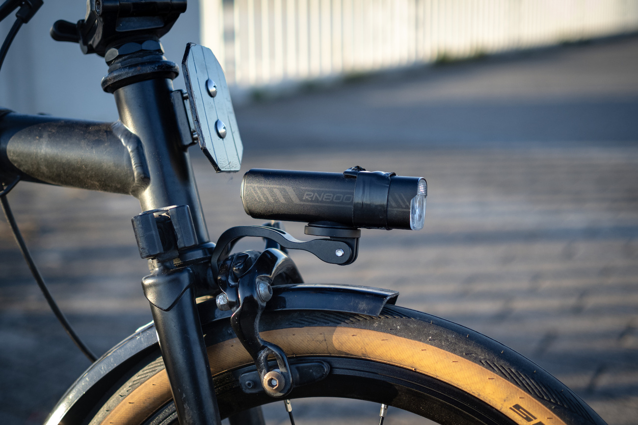 自転車用ライトOlight RN800を導入 - 豪鬼メモ