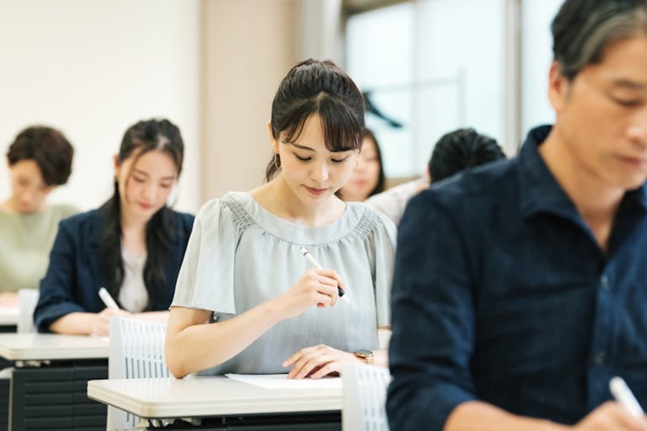 応用情報技術者試験のCBT化が決定!今までなぜCBT化されなかったか、その理由を考察