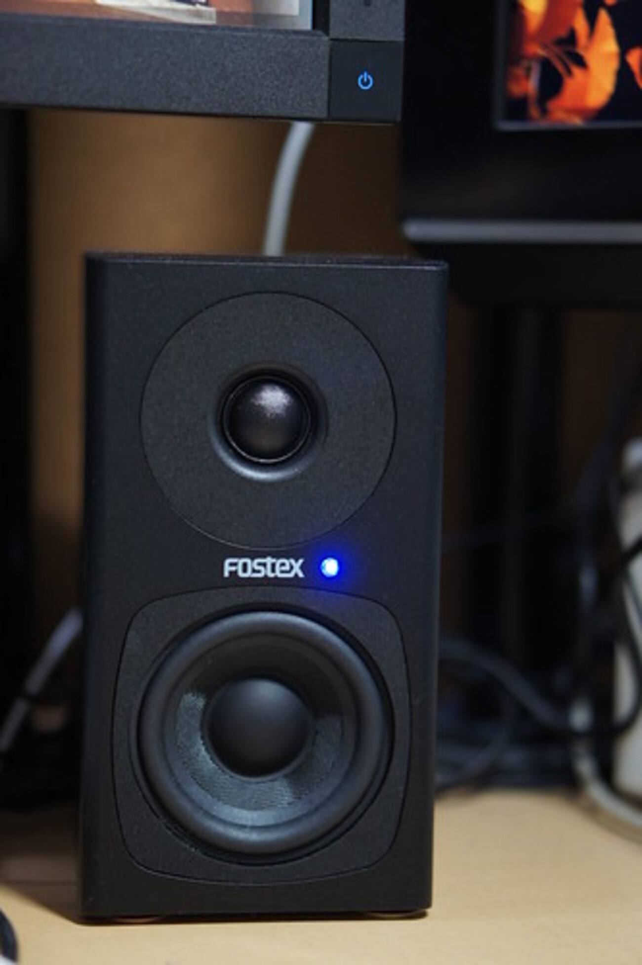 Fostex PM0.3 アクティブスピーカー PM0.3(AW) | Fostex(フォステクス)