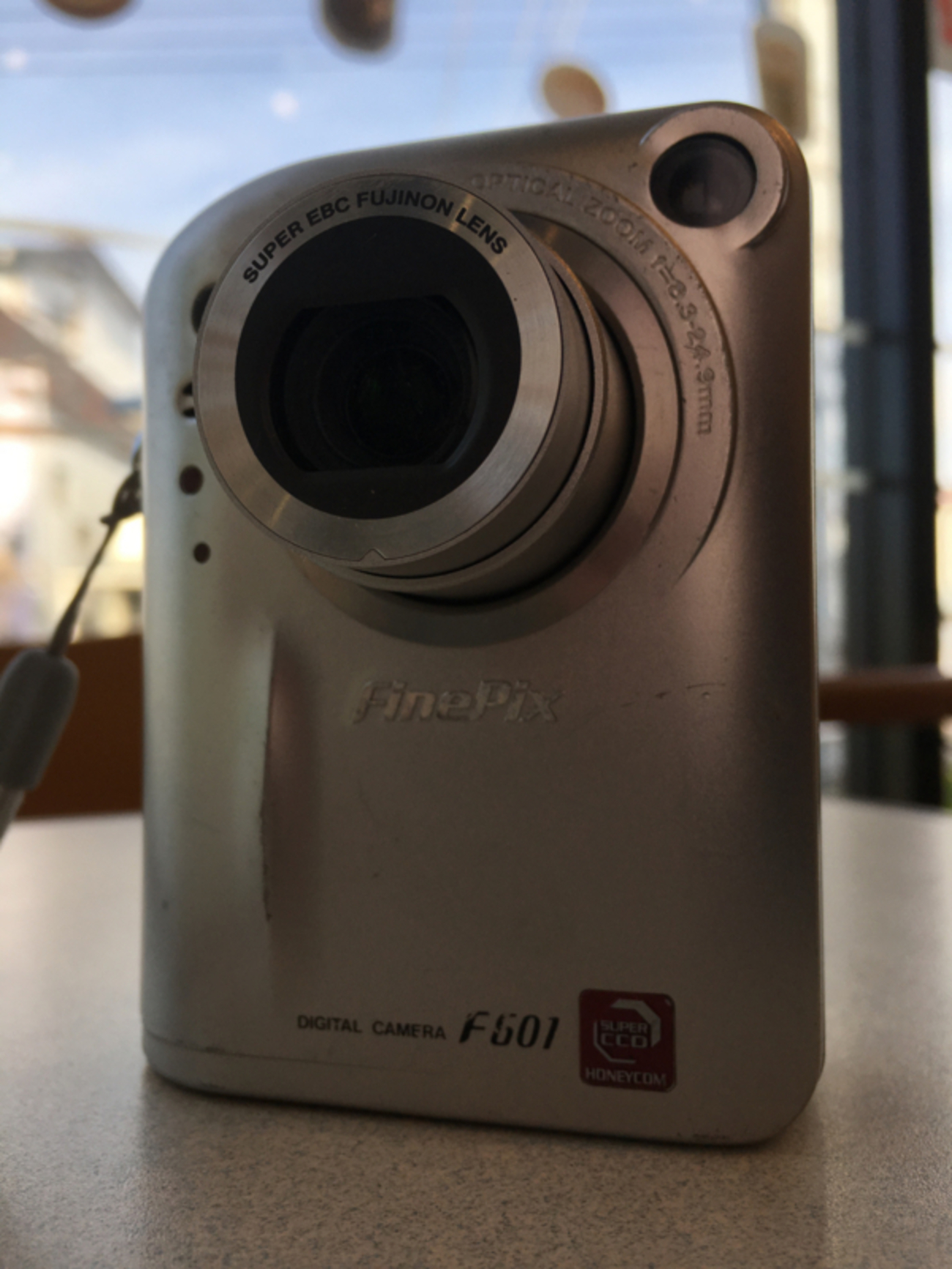 日記：「あんときのデジカメ」 FUJIFILM Finepix F601 フィルム 