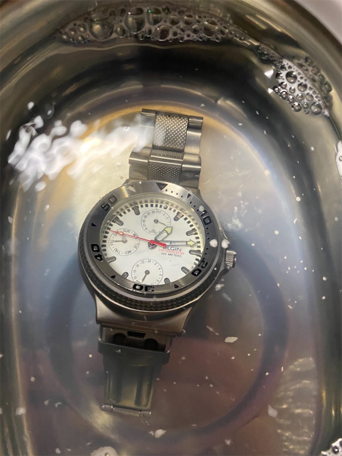 ELGIN FK-992Eの電池交換。 - カメラ屋元公式中の人 アオキのブログ