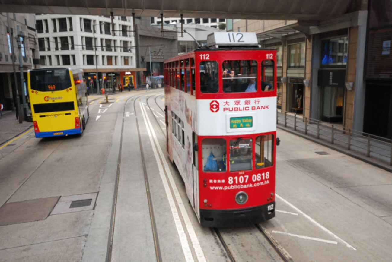 香港の”二階建て路面電車(トラム)”が可愛すぎる件 - 世界をふらっと旅 
