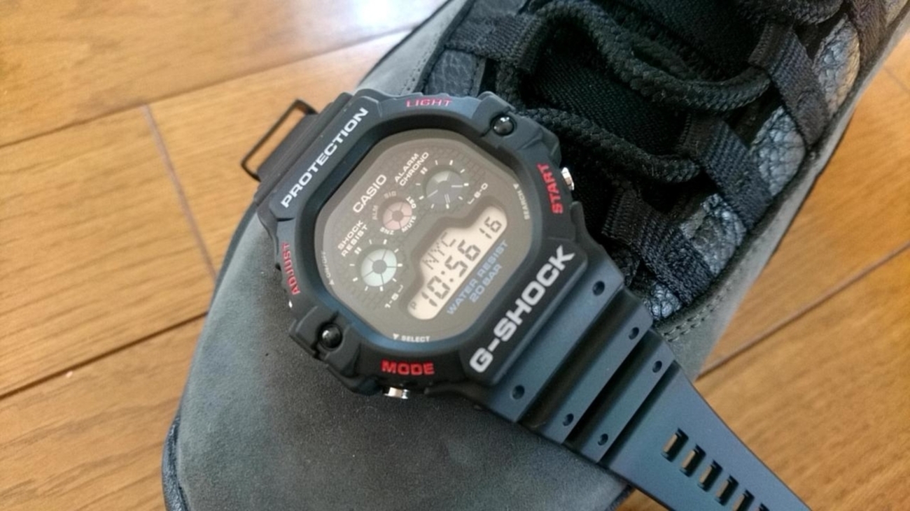 CASIO G-SHOCK DW-5900-1JF レビュー AIR JORDAN 10 DARK SHADOW