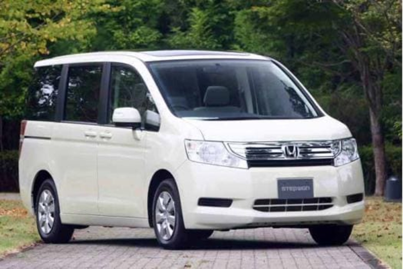 ホンダ 新型ステップワゴン】目指せ人気回復、実用部分を地道に進化！4 