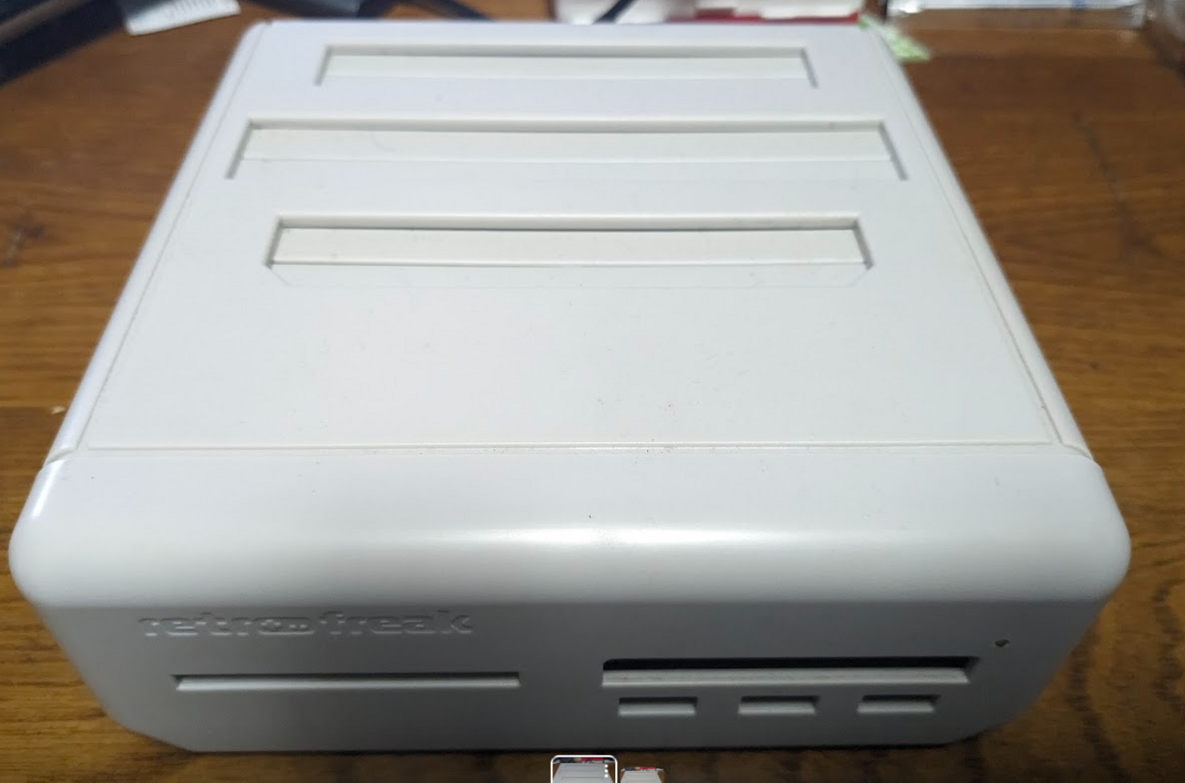 極美品 レトロフリーク 本体 レトロフリーク｜サイバーガジェット