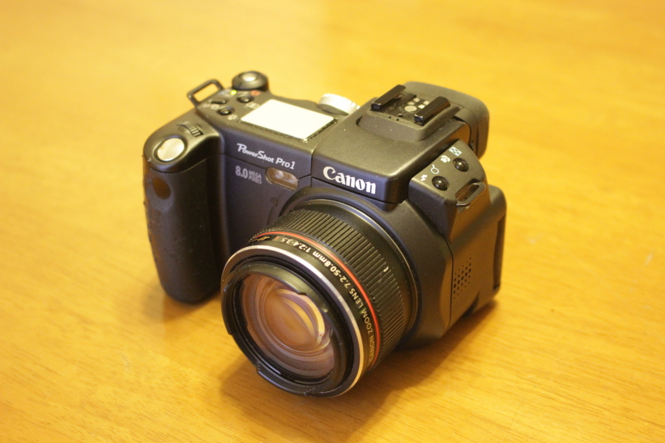 CANON PowerShot Pro1～機材紹介その16『災い転じて福と成せ』 - 雲は 