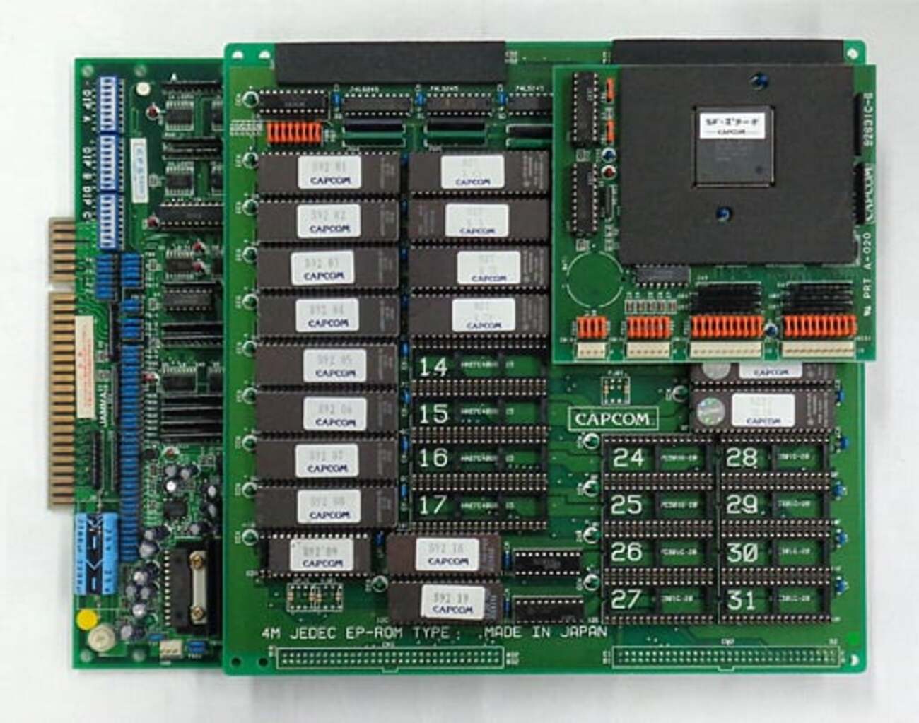 今という時代に売れまくっている格ゲーだけの 大人気アーケードゲーム 