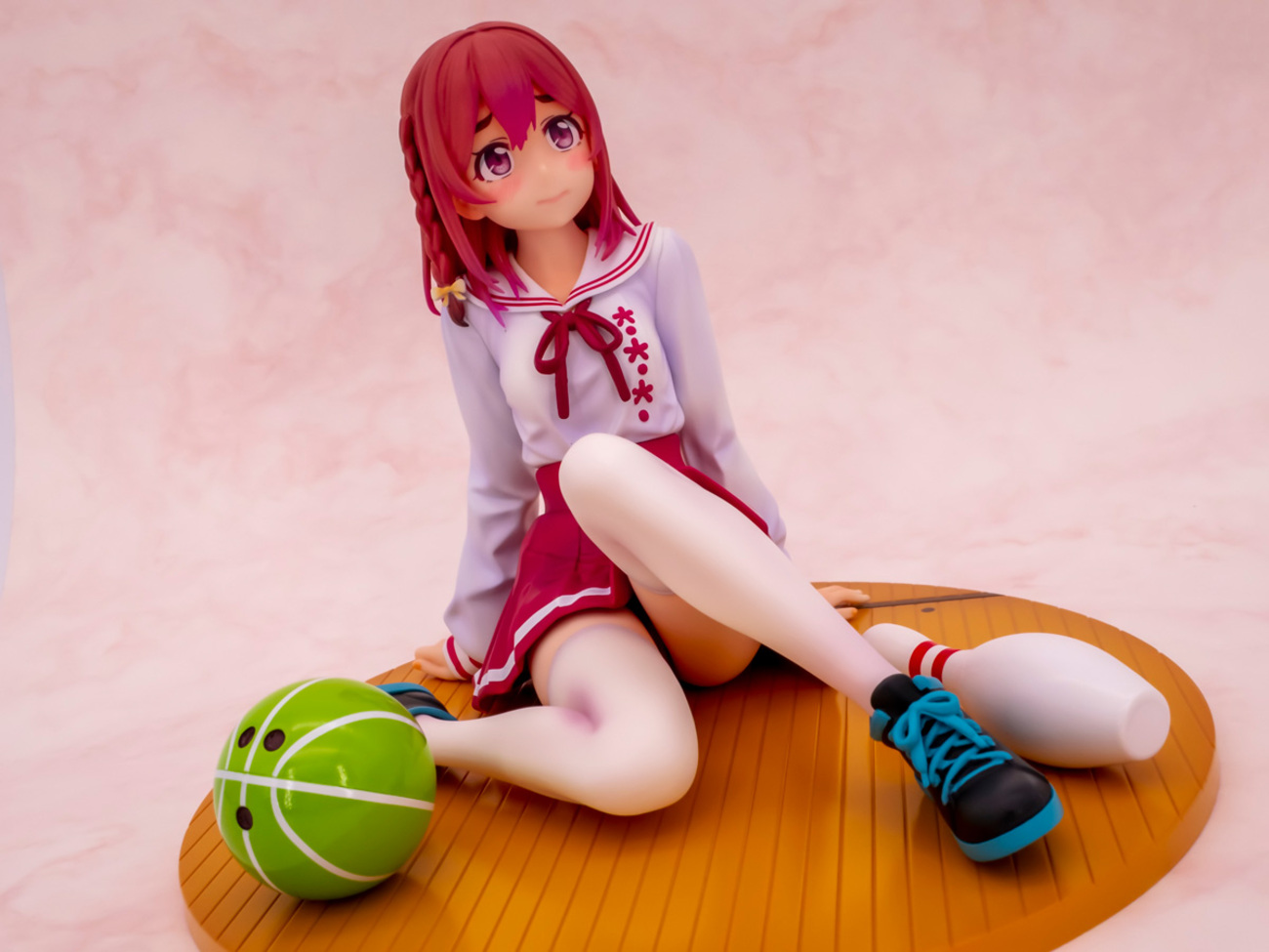 レビュー】彼女、お借りします「桜沢墨」フィギュアの困り顔が愛おしい 